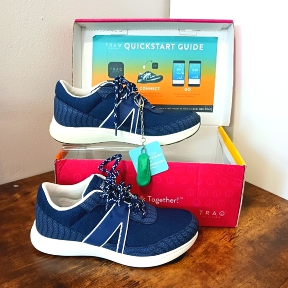 Traq by Alegria Shoes - Alegria TRAQ Qarma in Paths Navy Size 35 (US 5/5.5)